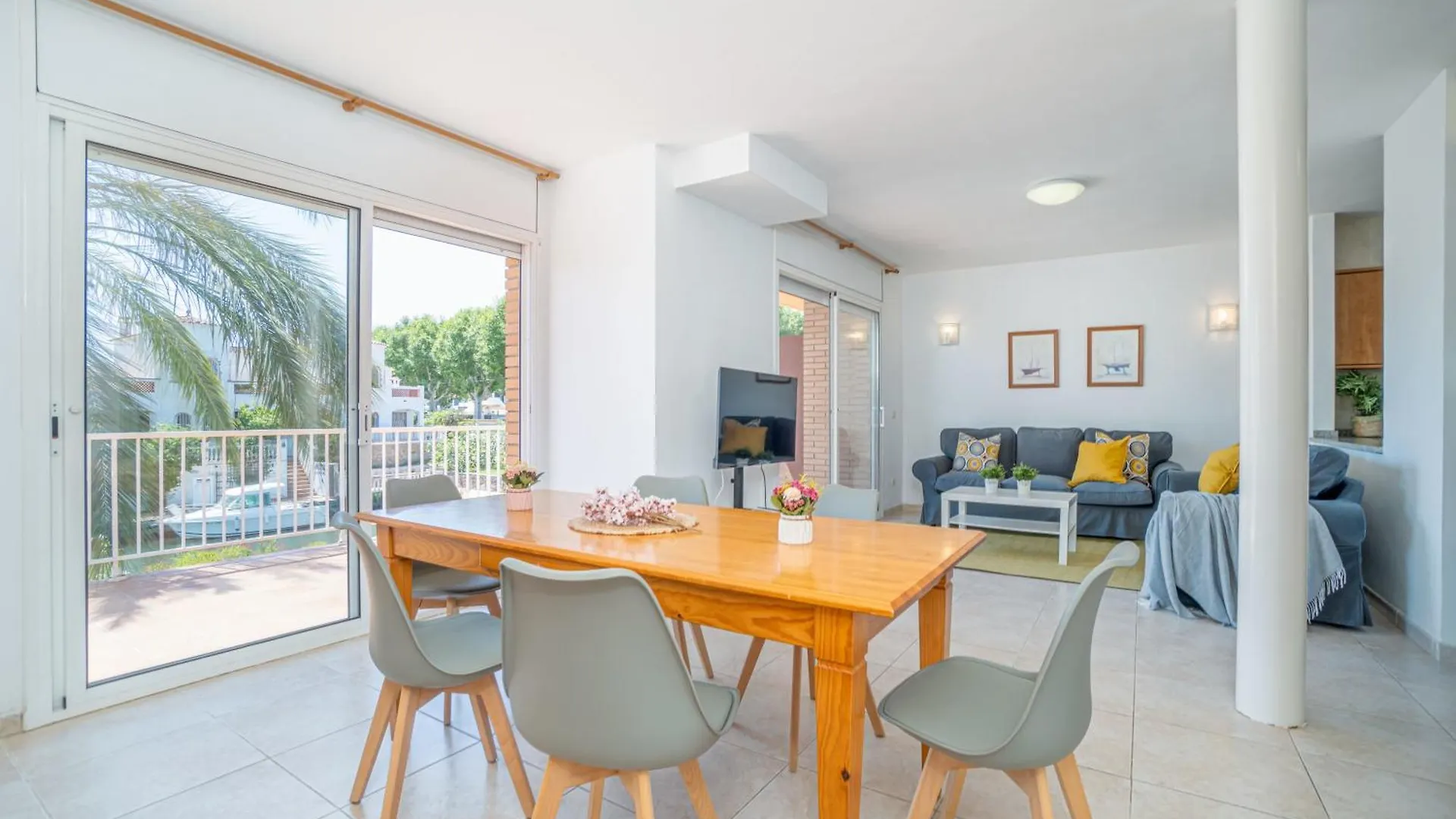 Jouvacations Villa 2 Freser Empuriabrava