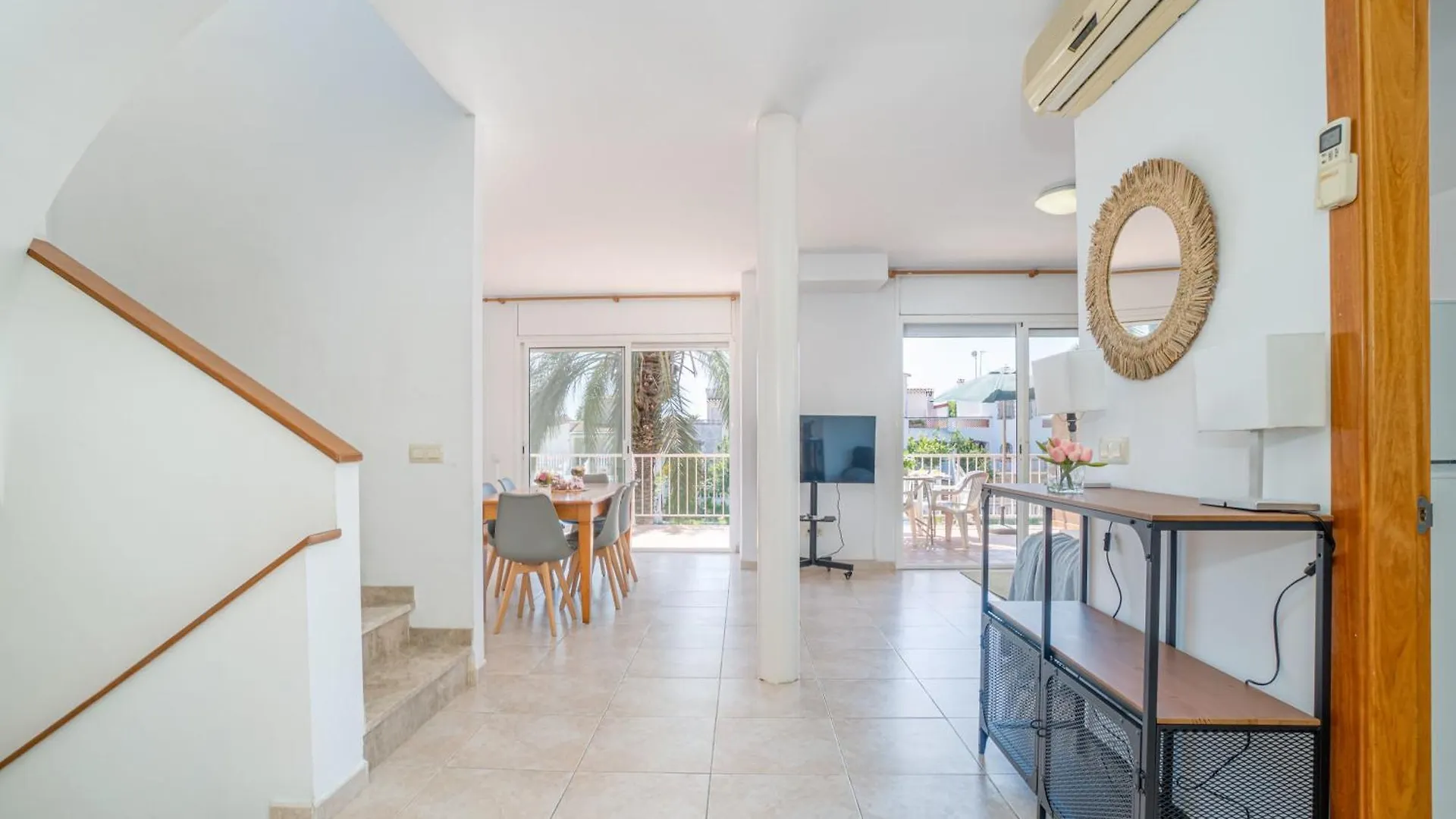 Jouvacations Villa 2 Freser Empuriabrava Spanje