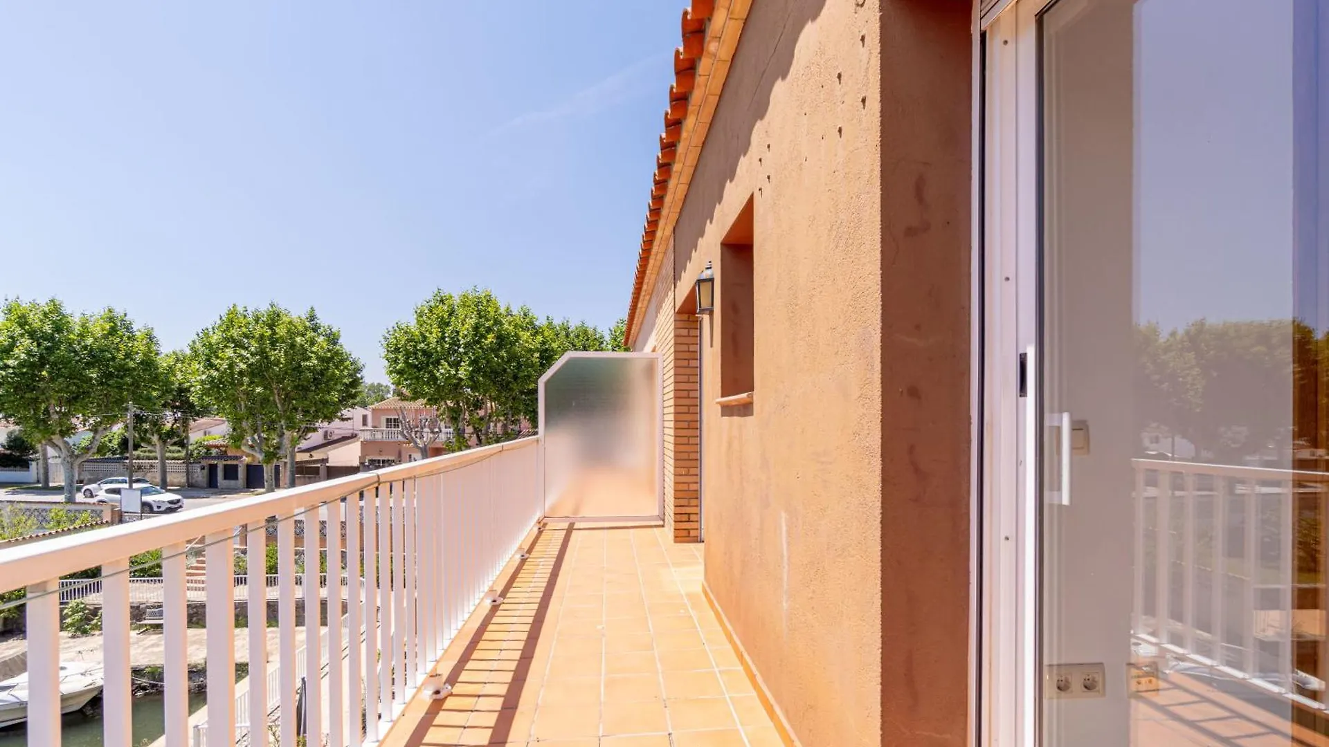 Jouvacations Villa 2 Freser Empuriabrava 0*,