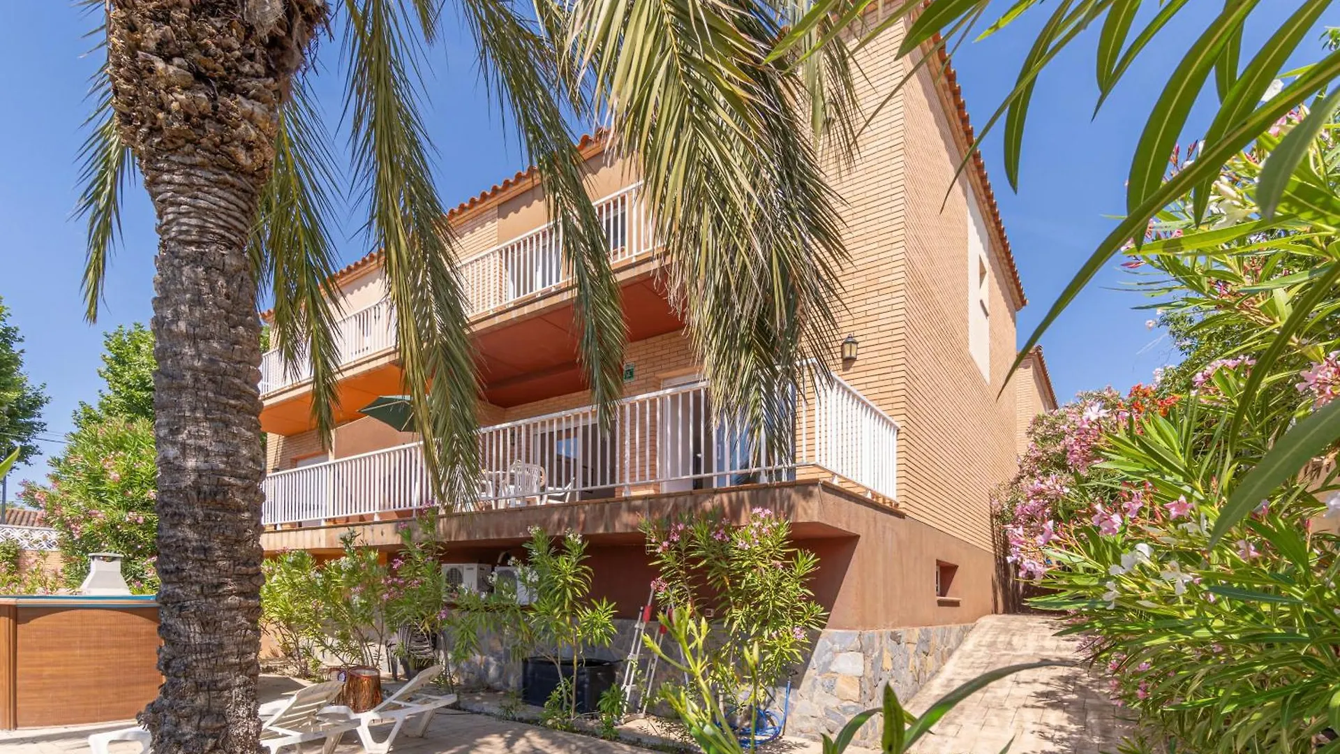 Jouvacations Villa 2 Freser Empuriabrava